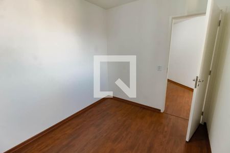 Quarto 1 de apartamento para alugar com 2 quartos, 52m² em Jardim Monte Alegre, Taboão da Serra