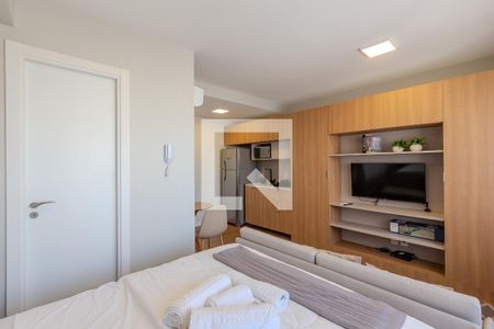 Sala/Quarto de kitnet/studio à venda com 1 quarto, 27m² em Farroupilha, Porto Alegre