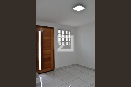 Sala de casa de condomínio para alugar com 2 quartos, 45m² em Barreirinha, Curitiba