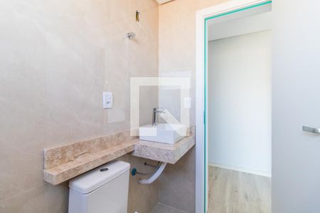 Banheiro da Suíte de casa à venda com 3 quartos, 117m² em Aberta dos Morros, Porto Alegre