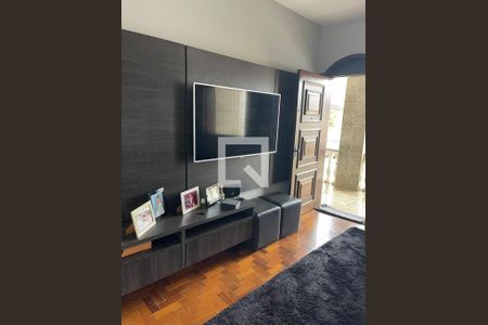 Casa à venda com 4 quartos, 290m² em Sagrada Família, Belo Horizonte