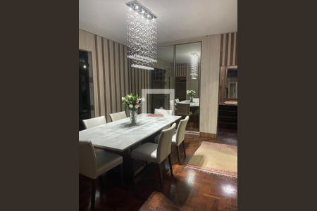 Casa à venda com 4 quartos, 290m² em Sagrada Família, Belo Horizonte