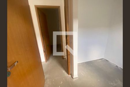 Apartamento à venda com 2 quartos, 33m² em Vila Antonina, São Paulo