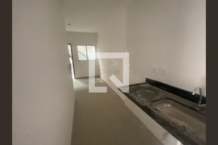 Apartamento à venda com 2 quartos, 33m² em Vila Antonina, São Paulo