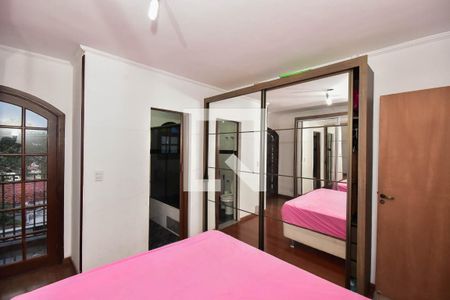 Suíte de casa para alugar com 3 quartos, 250m² em Jardim Rosa Maria, São Paulo