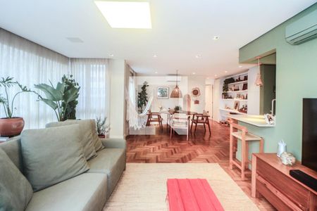 Sala de apartamento à venda com 1 quarto, 87m² em Petrópolis, Porto Alegre