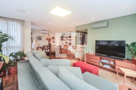 Sala de apartamento à venda com 1 quarto, 87m² em Petrópolis, Porto Alegre