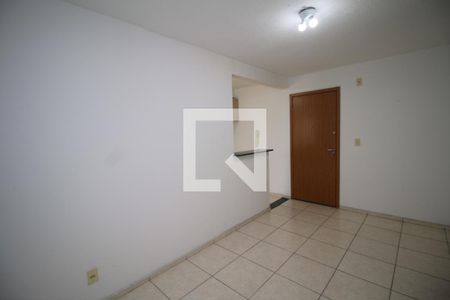 Sala de apartamento para alugar com 2 quartos, 52m² em Parada de Lucas, Rio de Janeiro