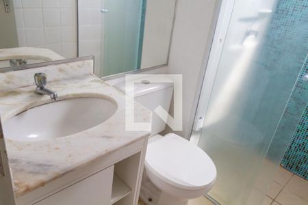 Banheiro de apartamento à venda com 2 quartos, 50m² em Vila Cruz das Almas, São Paulo