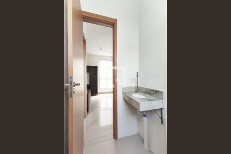 Banheiro de apartamento à venda com 2 quartos, 58m² em Santo Andre, São Leopoldo