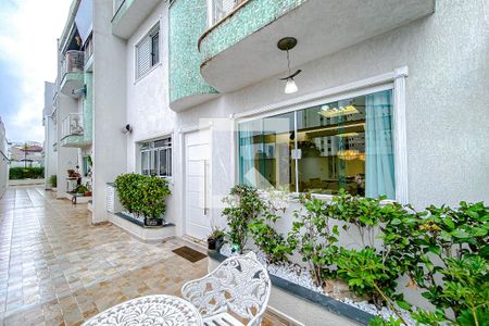 Área externa de casa à venda com 3 quartos, 252m² em Vila Regente Feijó, São Paulo