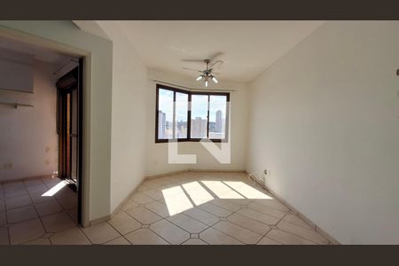 Apartamento à venda com 1 quarto, 61m² em Cambuí, Campinas