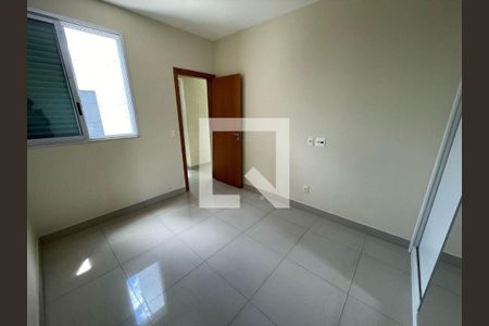 Apartamento à venda com 1 quarto, 40m² em Estoril, Belo Horizonte