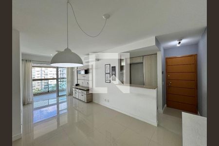 Sala de apartamento para alugar com 3 quartos, 82m² em Recreio dos Bandeirantes, Rio de Janeiro