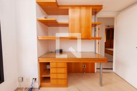 Escritório de apartamento para alugar com 4 quartos, 104m² em Jardim da Campina, São Paulo