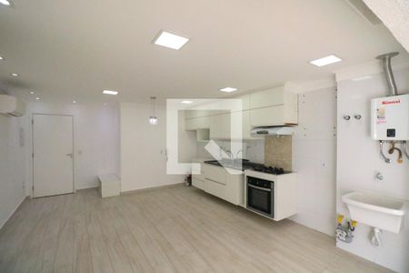 Sala/Cozinha de apartamento para alugar com 2 quartos, 60m² em Osvaldo Cruz, São Caetano do Sul