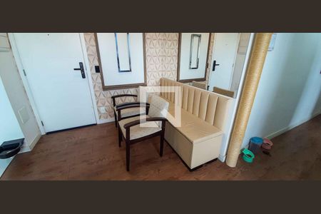 Sala de apartamento à venda com 2 quartos, 44m² em Centro, Osasco