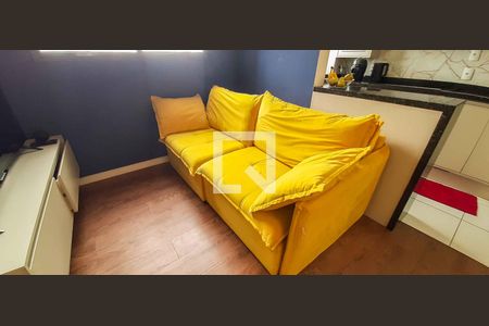 Sala de apartamento à venda com 2 quartos, 44m² em Centro, Osasco