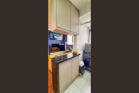 Sala de apartamento à venda com 2 quartos, 44m² em Centro, Osasco