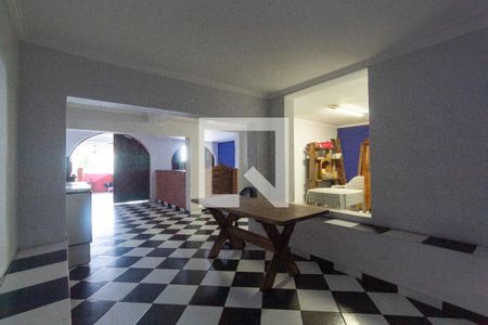 Salão de Festas de casa para alugar com 4 quartos, 400m² em Vila Granada, São Paulo
