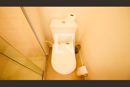 Banheiro de apartamento à venda com 2 quartos, 42m² em Vila California, São Paulo