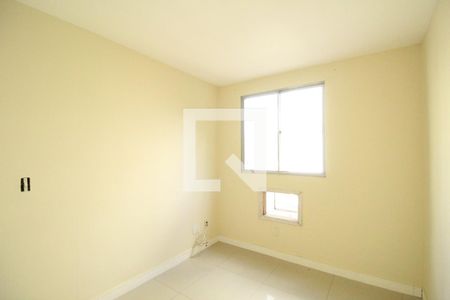 Quarto 1 de apartamento para alugar com 2 quartos, 50m² em Taquara, Rio de Janeiro