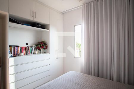 Quarto 1 de apartamento à venda com 2 quartos, 55m² em Planalto, Belo Horizonte
