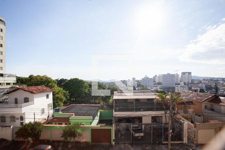 Vista do Quarto 1 de apartamento à venda com 2 quartos, 55m² em Planalto, Belo Horizonte