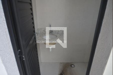 Banheiro de serviço de apartamento à venda com 2 quartos, 94m² em Paraíso, Santo André