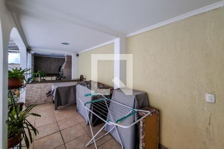 Área comum de casa à venda com 3 quartos, 250m² em Jardim da Gloria, São Paulo