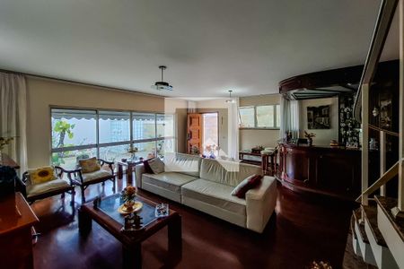 Sala de casa à venda com 3 quartos, 250m² em Jardim da Gloria, São Paulo
