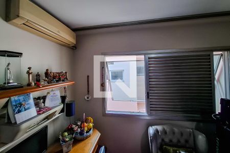 Quarto 3 de casa à venda com 3 quartos, 250m² em Jardim da Gloria, São Paulo