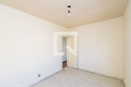 Quarto 1 de apartamento para alugar com 2 quartos, 70m² em Penha Circular, Rio de Janeiro