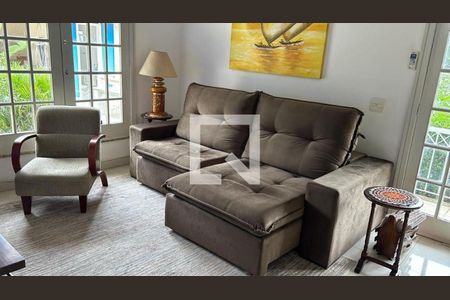 Casa à venda com 3 quartos, 163m² em Serra Grande, Niterói