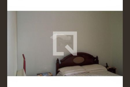 Casa à venda com 3 quartos, 270m² em Cidade Mãe do Céu, São Paulo