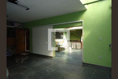 Casa à venda com 3 quartos, 250m² em Jardim Teresa, São Paulo