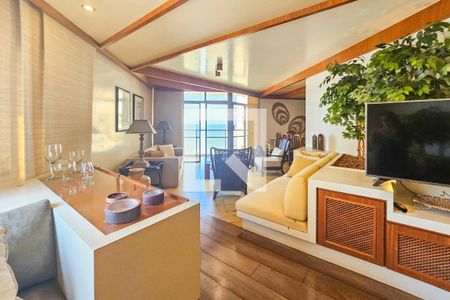 Sala de apartamento para alugar com 4 quartos, 348m² em Centro, Guarujá