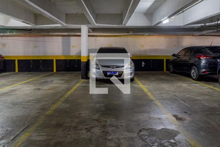 Garagem de apartamento para alugar com 2 quartos, 90m² em Vila Madalena, São Paulo