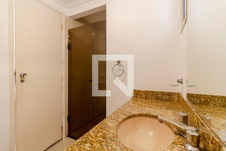 Banheiro de apartamento para alugar com 2 quartos, 90m² em Vila Madalena, São Paulo