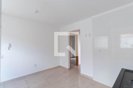 Sala/Cozinha de apartamento para alugar com 2 quartos, 38m² em Cidade Antônio Estêvão de Carvalho, São Paulo