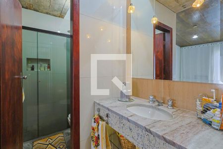 Banheiro da Suíte de casa à venda com 4 quartos, 360m² em Alto Caiçaras, Belo Horizonte