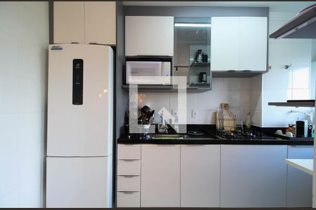 Cozinha de apartamento à venda com 2 quartos, 43m² em Parque Esmeralda, São Paulo