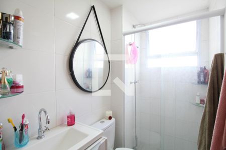 Banheiro de apartamento à venda com 2 quartos, 43m² em Parque Esmeralda, São Paulo