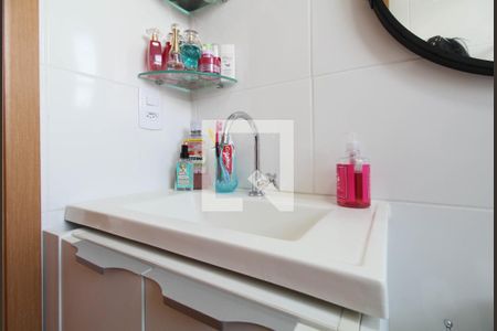 Banheiro de apartamento à venda com 2 quartos, 43m² em Parque Esmeralda, São Paulo