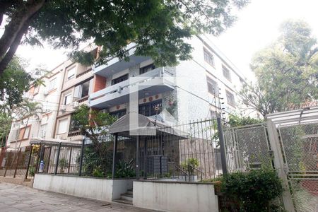 Fachada de apartamento para alugar com 3 quartos, 96m² em Santa Cecília, Porto Alegre