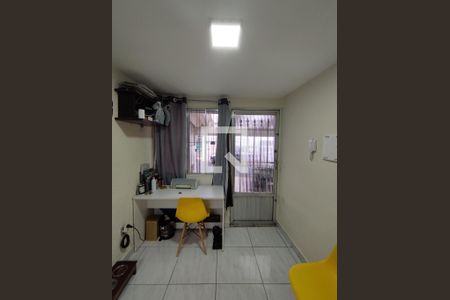 Salinha da Entrada de casa à venda com 2 quartos, 120m² em Sacomã, São Paulo