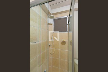 Banheiro de apartamento à venda com 2 quartos, 43m² em Mato Grande, Canoas