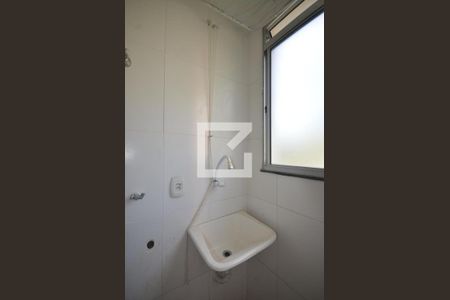 Área de Serviço de apartamento para alugar com 2 quartos, 42m² em Campo Grande, Rio de Janeiro