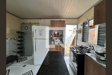 Cozinha de casa à venda com 1 quarto, 80m² em Santos Dumont, São Leopoldo