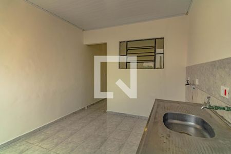 Sala/Cozinha de casa para alugar com 1 quarto, 60m² em Vila Fachini, São Paulo